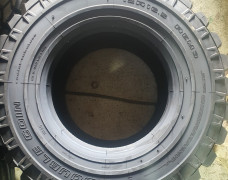 더블코인타이어 12R16.5…